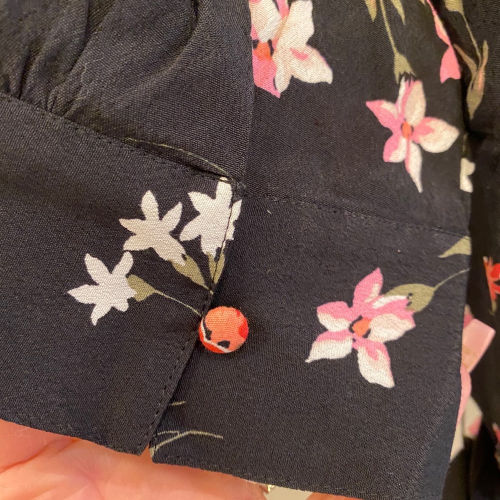 Express cropped wrap top - Picture 4 of 6